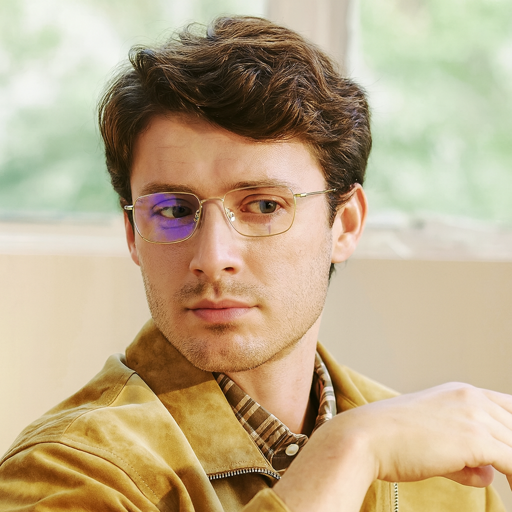 Lunettes en fil d'or et titane pur