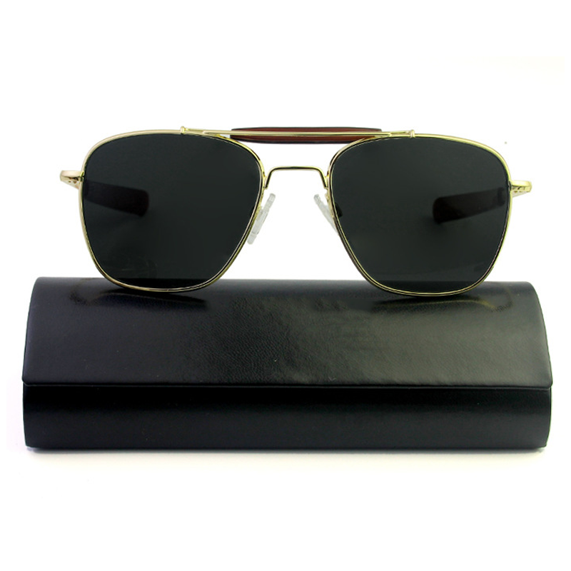 Lunettes de soleil classiques aviateur